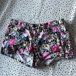 Nameless Floral Shorts size M cute festival distressed denim